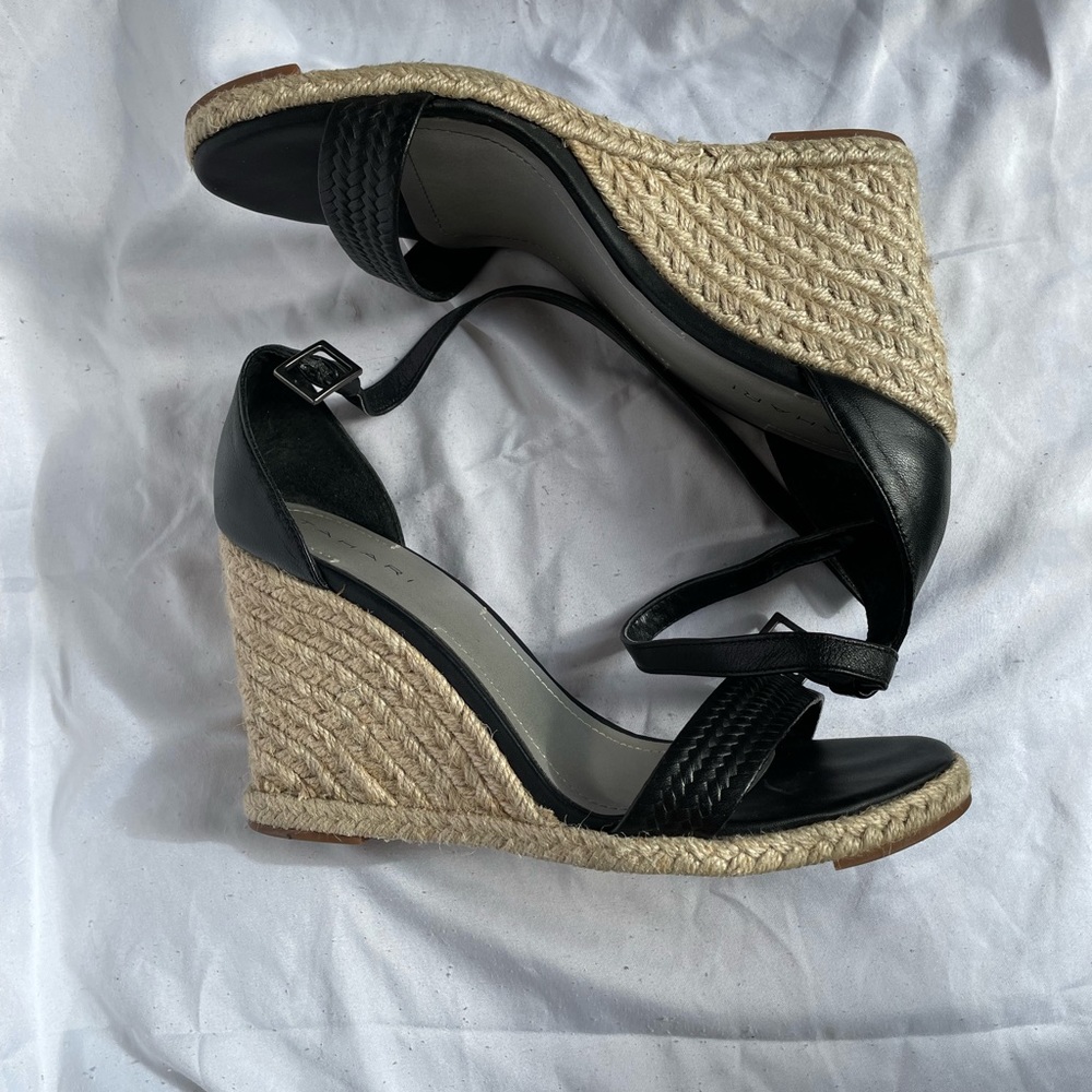 Tahari womens Heels